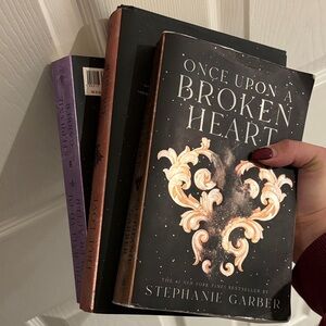 Book Set - once upon a broken heart set